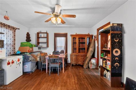 978 Wooster Road Barberton OH 44203