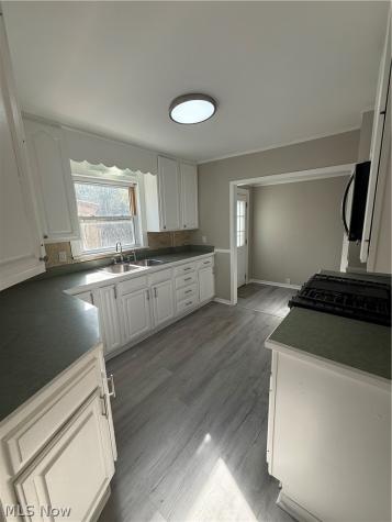 683 Sharon Street Akron OH 44314