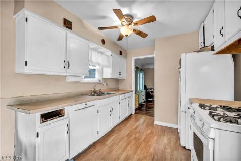 111 Forest Hill Drive Avon Lake OH 44012