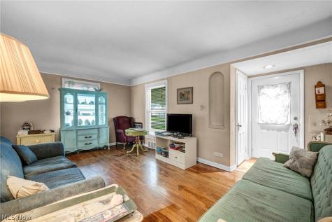 111 Forest Hill Drive Avon Lake OH 44012