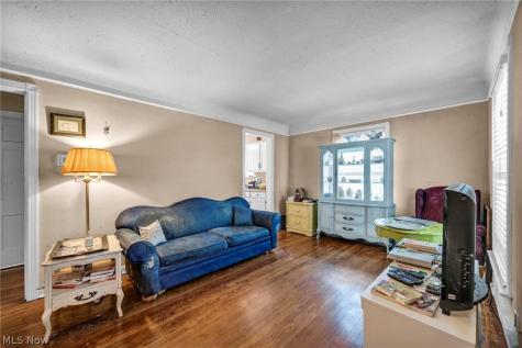 111 Forest Hill Drive Avon Lake OH 44012