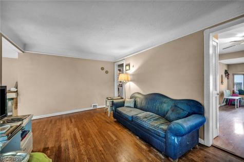 111 Forest Hill Drive Avon Lake OH 44012