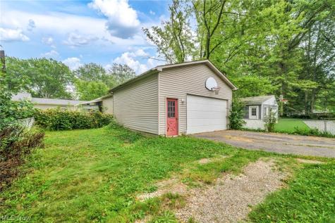 111 Forest Hill Drive Avon Lake OH 44012