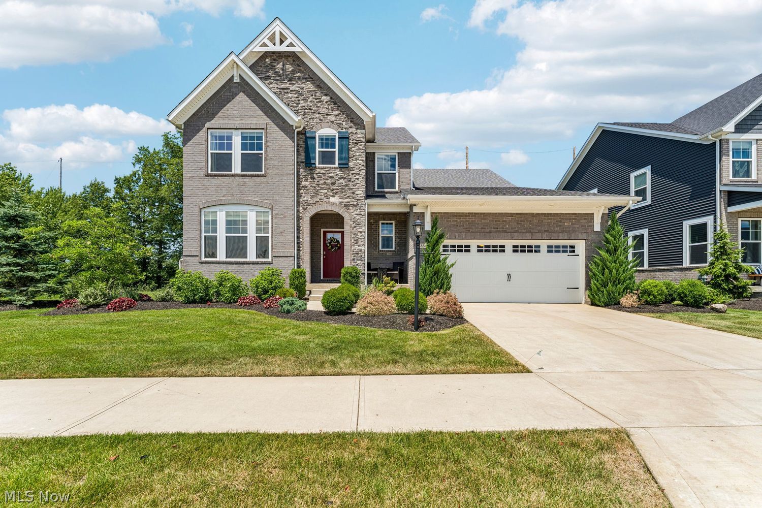 Avon OH, 33452 St Marie Court