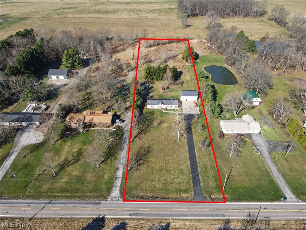 2122 S Pricetown Road Diamond OH 44412