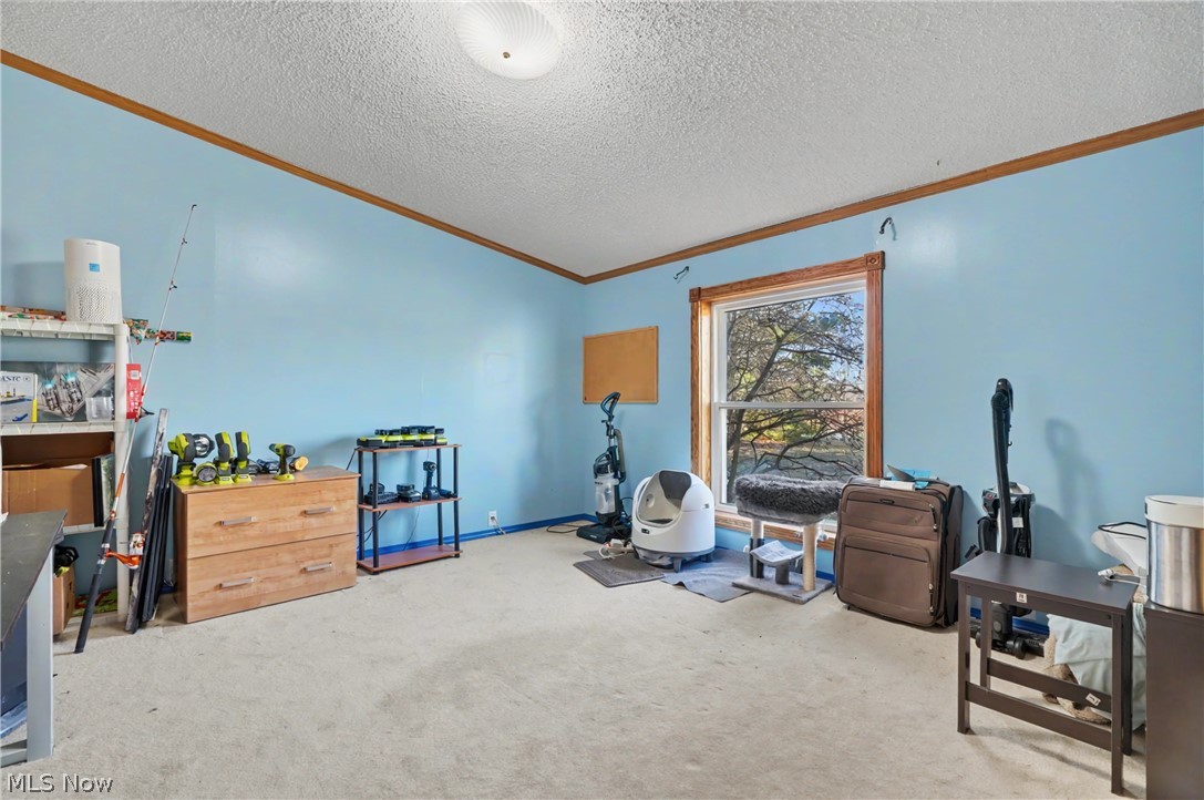 2122 S Pricetown Road Diamond OH 44412