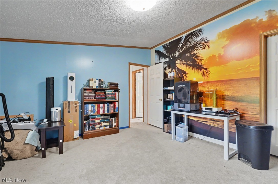 2122 S Pricetown Road Diamond OH 44412