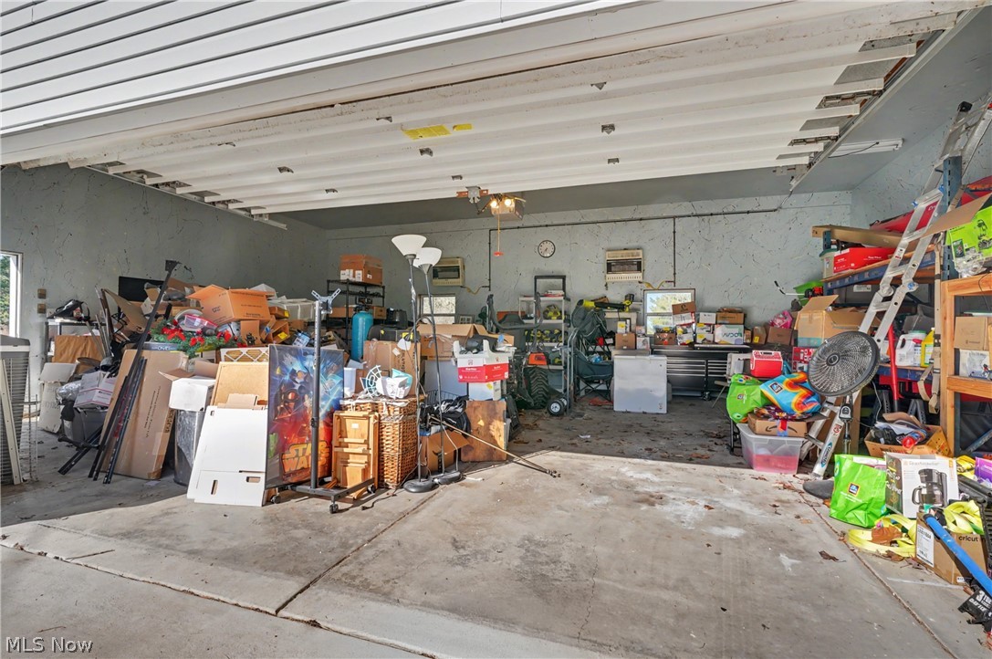 2122 S Pricetown Road Diamond OH 44412