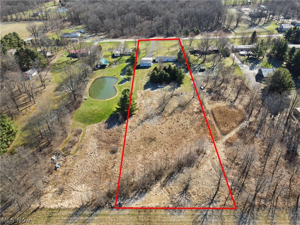 2122 S Pricetown Road Diamond OH 44412