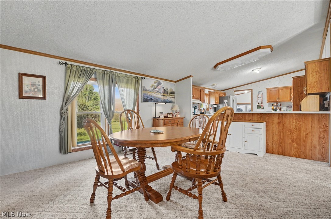 2122 S Pricetown Road Diamond OH 44412