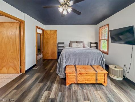 44123 Albrecht Road Elyria OH 44035