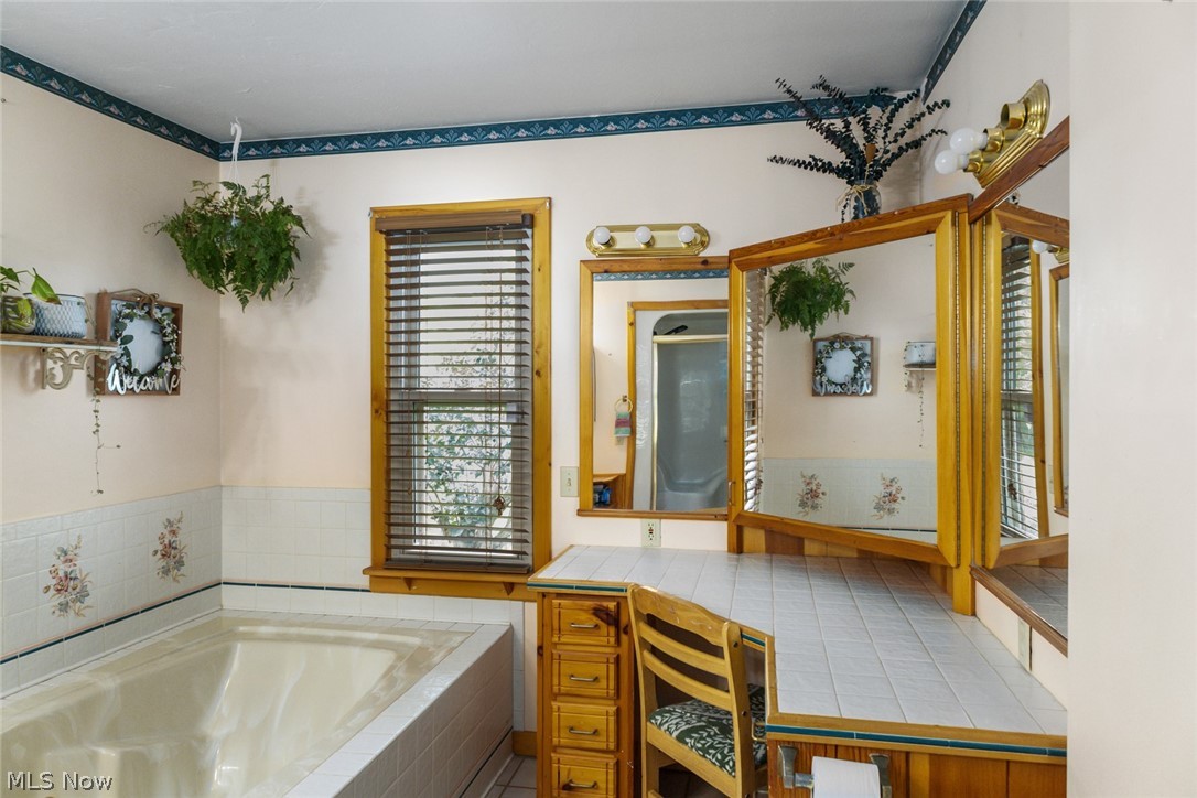 44123 Albrecht Road Elyria OH 44035