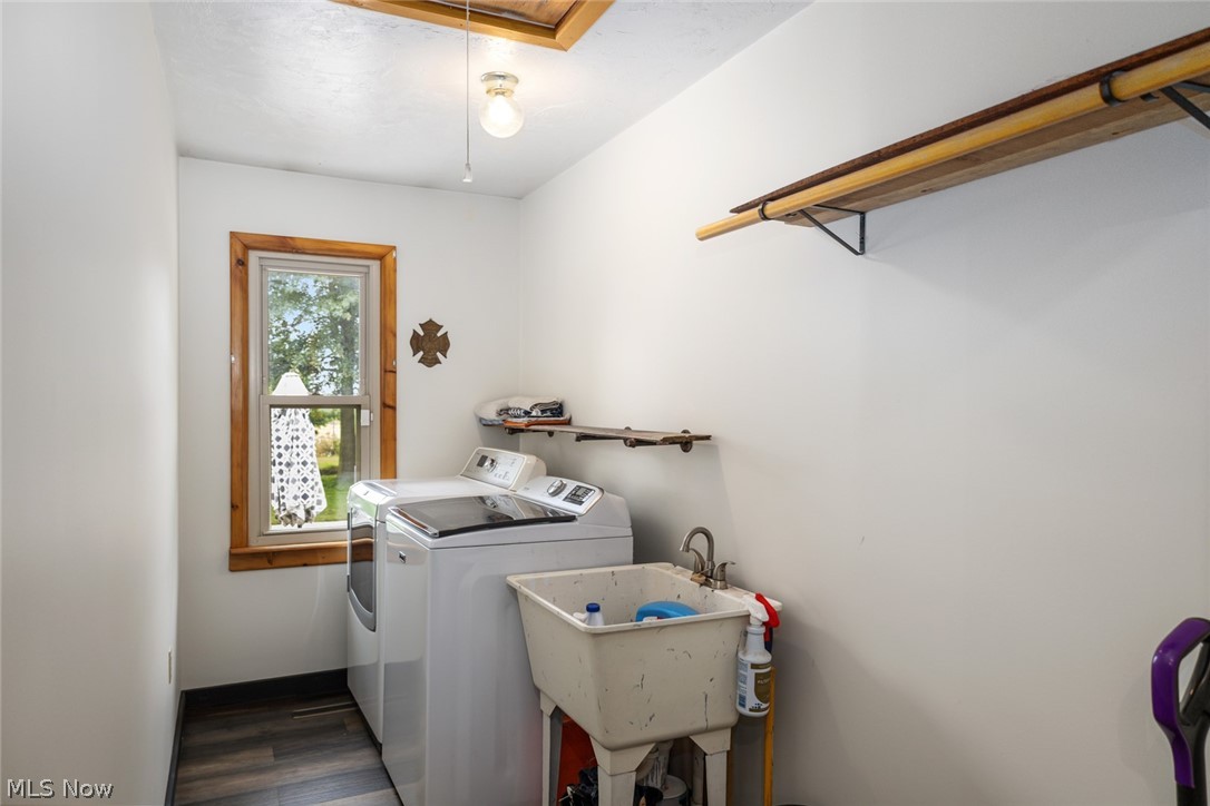 44123 Albrecht Road Elyria OH 44035