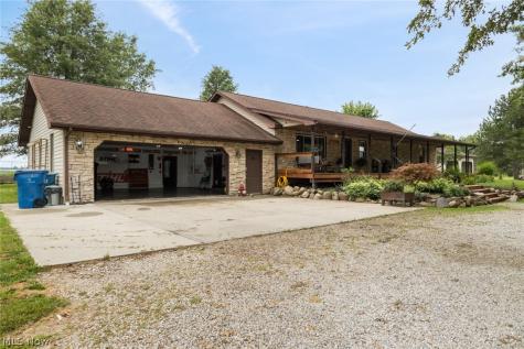 44123 Albrecht Road Elyria OH 44035