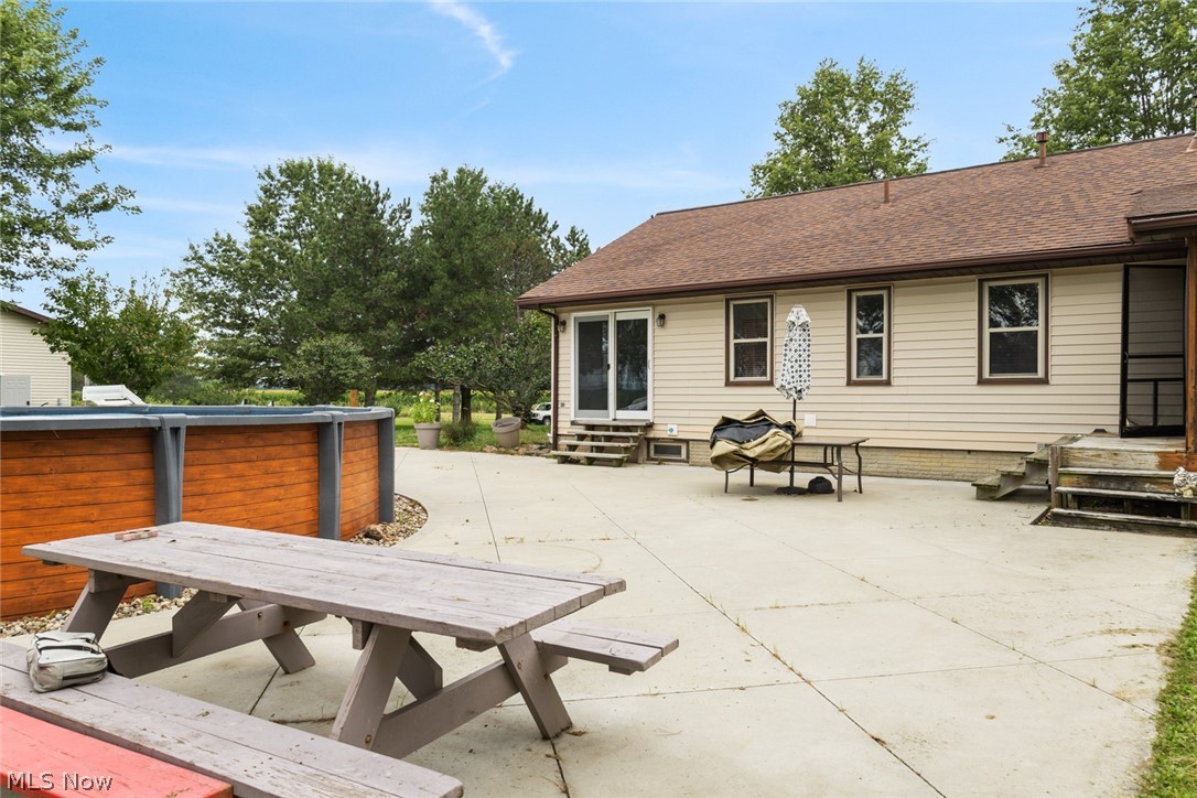 44123 Albrecht Road Elyria OH 44035