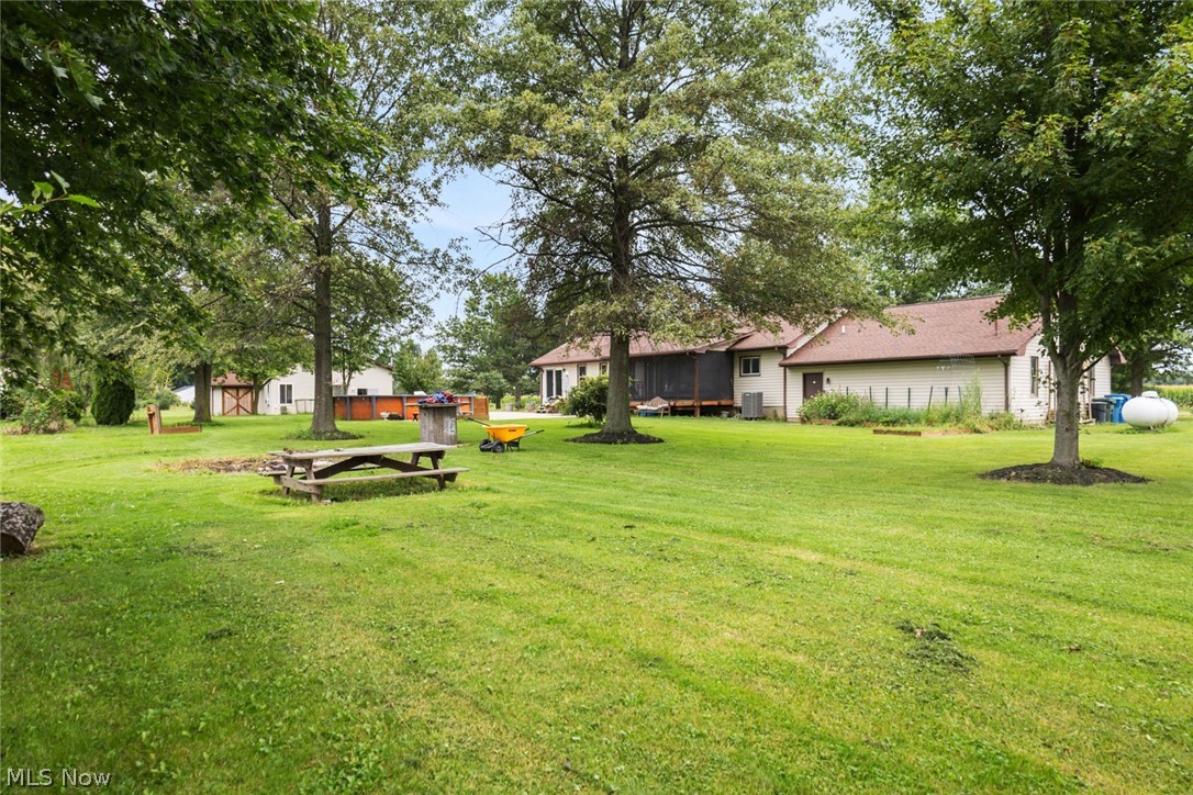 44123 Albrecht Road Elyria OH 44035