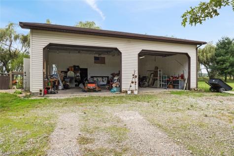 44123 Albrecht Road Elyria OH 44035