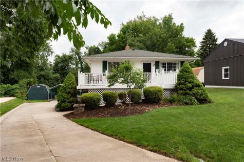 1349 Brookwood Drive Mogadore OH 44260