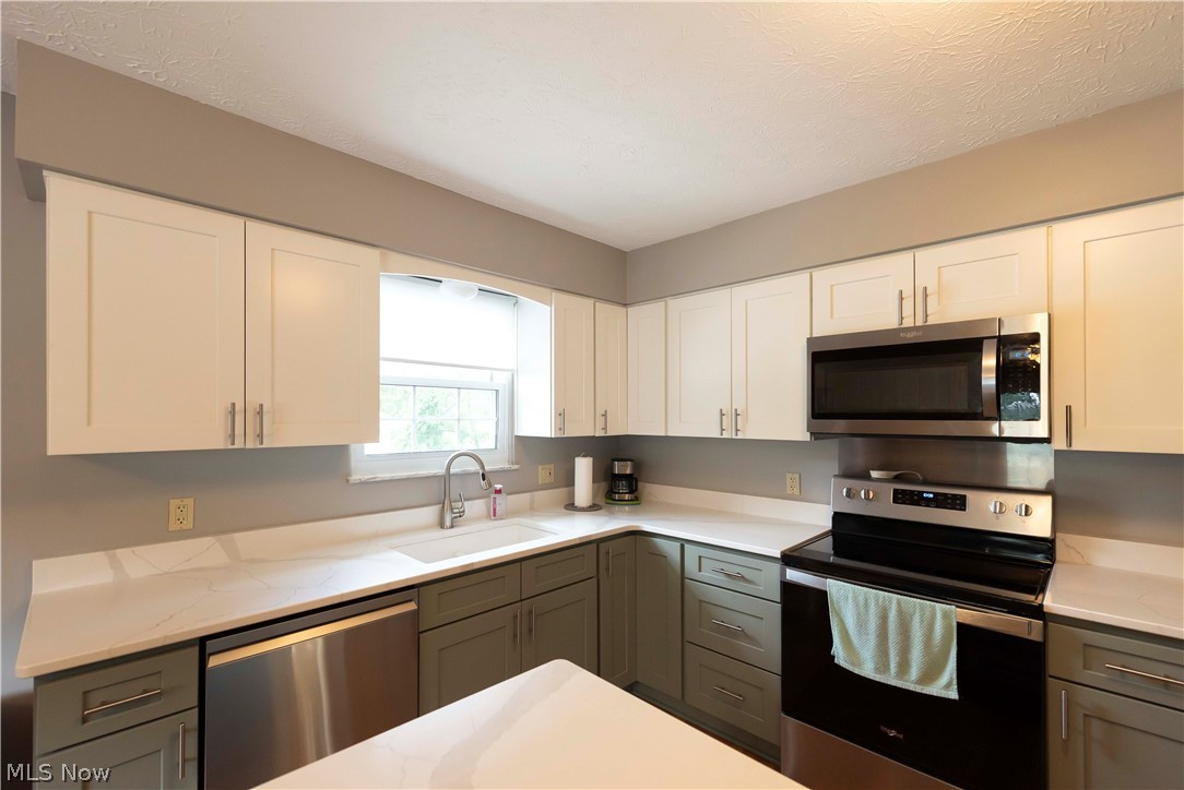 1349 Brookwood Drive Mogadore OH 44260
