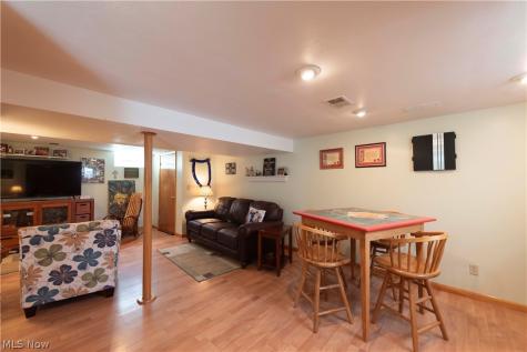 1349 Brookwood Drive Mogadore OH 44260