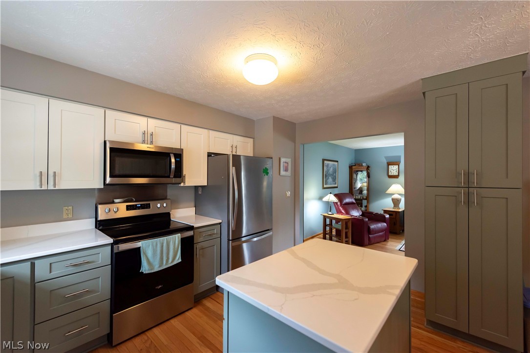 1349 Brookwood Drive Mogadore OH 44260