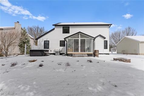 681 Oakcrest Drive Wadsworth OH 44281