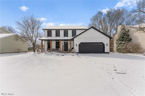 681 Oakcrest Drive Wadsworth OH 44281