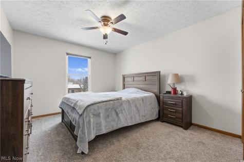 681 Oakcrest Drive Wadsworth OH 44281