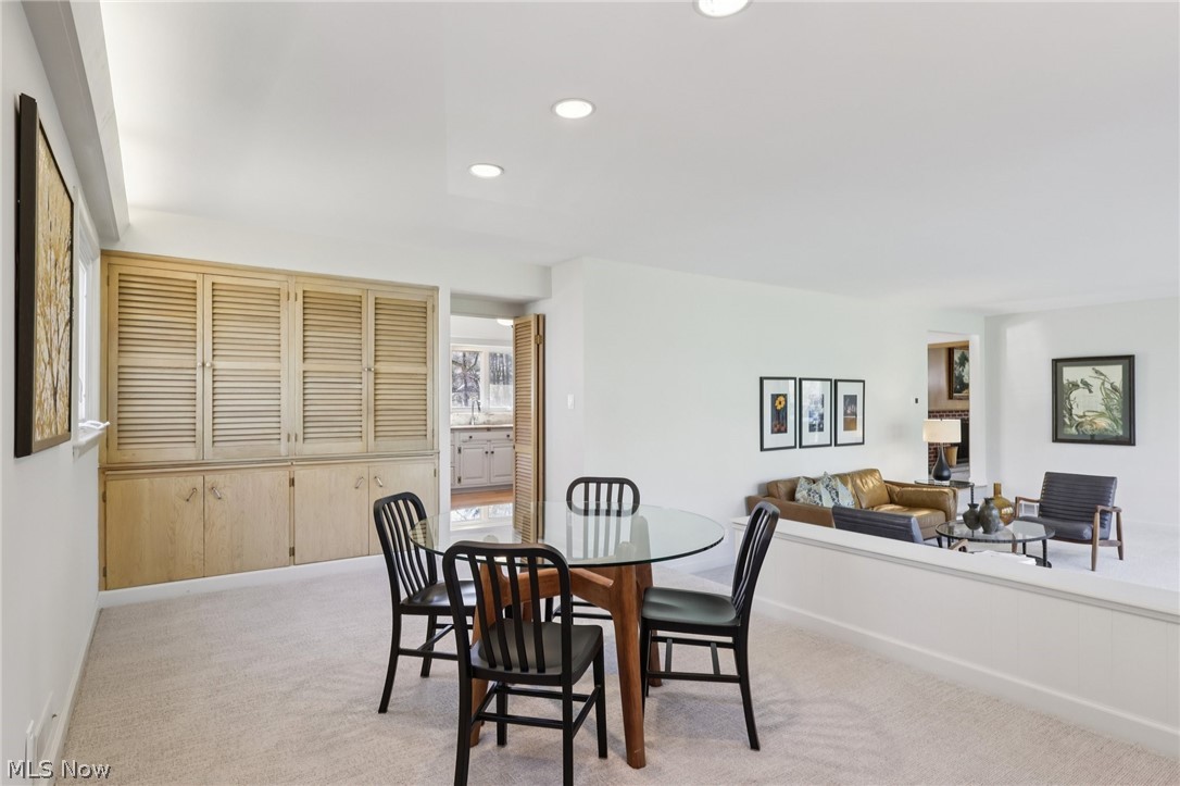 22733 S Woodland Road Shaker Heights OH 44122