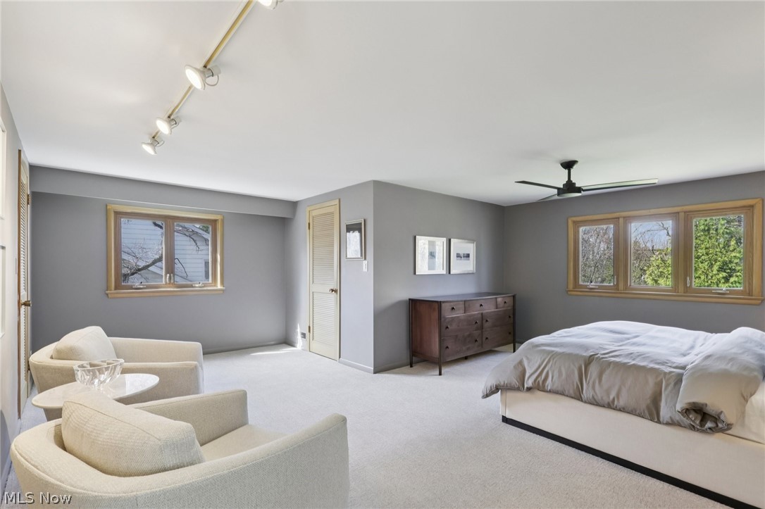 22733 S Woodland Road Shaker Heights OH 44122
