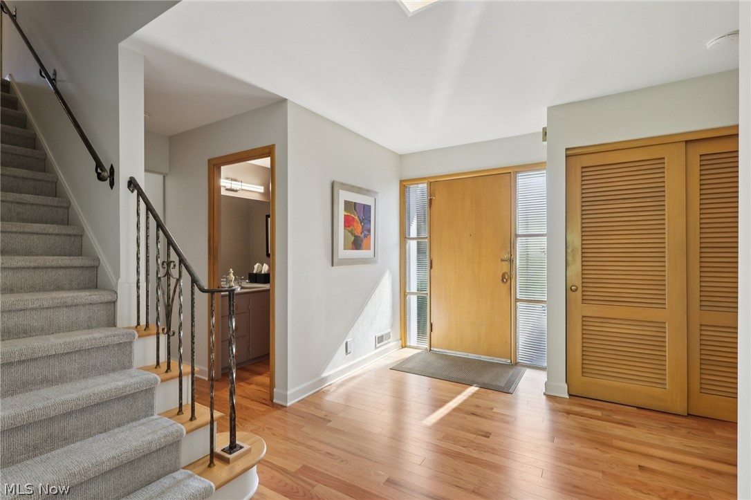 22733 S Woodland Road Shaker Heights OH 44122