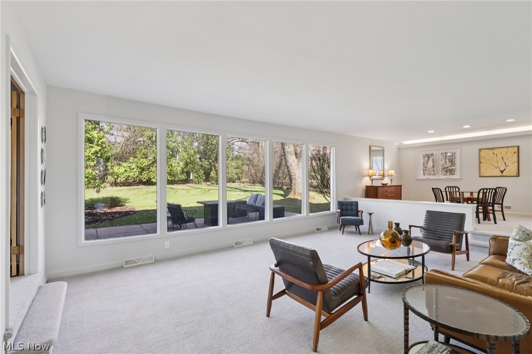 22733 S Woodland Road Shaker Heights OH 44122