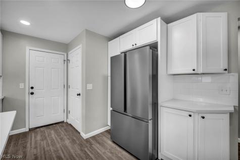 1190 East Boulevard Aurora OH 44202