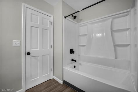 1190 East Boulevard Aurora OH 44202