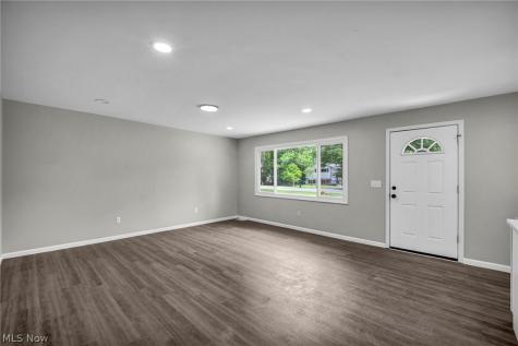 1190 East Boulevard Aurora OH 44202