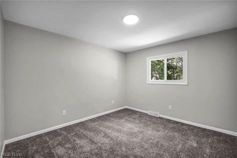 1190 East Boulevard Aurora OH 44202