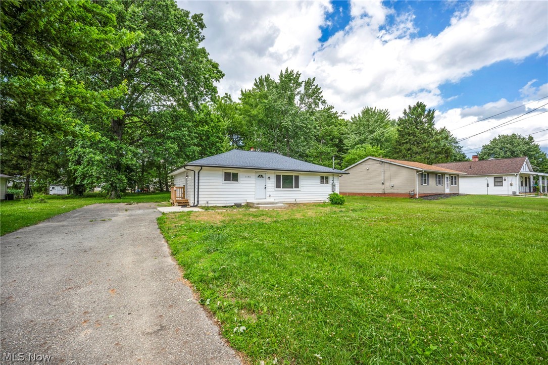 1190 East Boulevard Aurora OH 44202