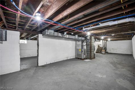 1190 East Boulevard Aurora OH 44202