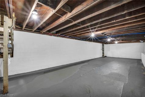 1190 East Boulevard Aurora OH 44202