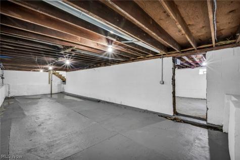 1190 East Boulevard Aurora OH 44202