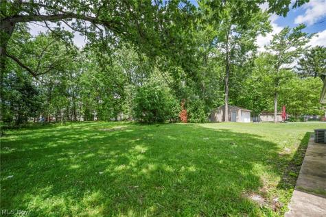 1190 East Boulevard Aurora OH 44202
