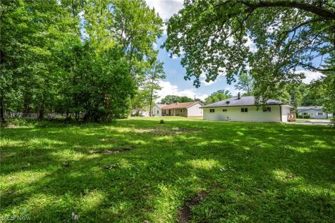 1190 East Boulevard Aurora OH 44202