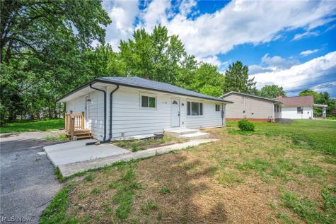1190 East Boulevard Aurora OH 44202