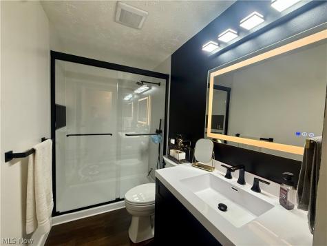 126 Blossom Lane Niles OH 44446