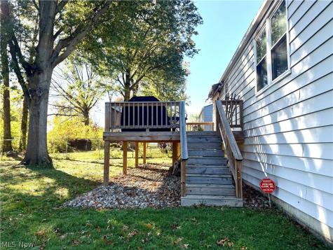126 Blossom Lane Niles OH 44446