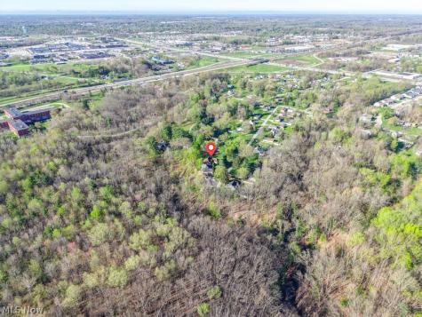 156 Penrose Court Elyria OH 44035