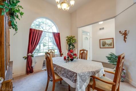 156 Penrose Court Elyria OH 44035