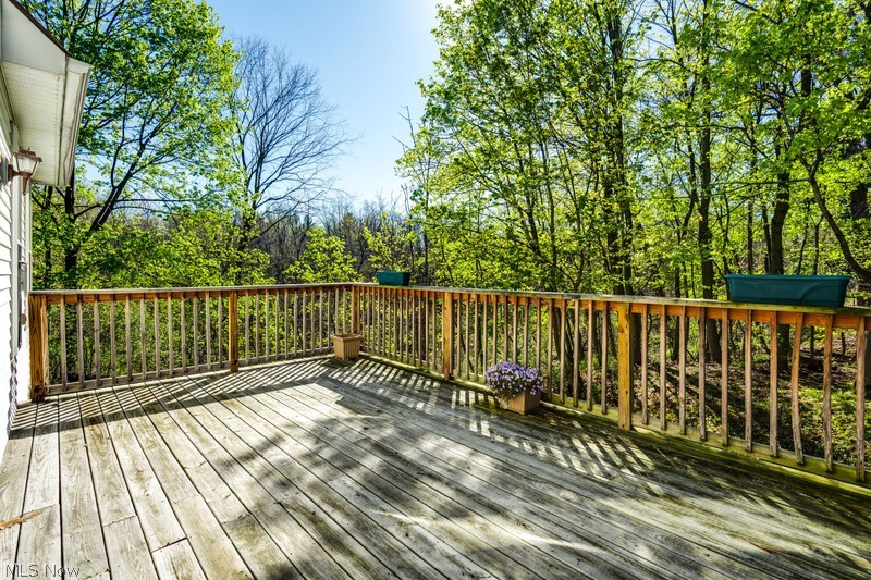 156 Penrose Court Elyria OH 44035