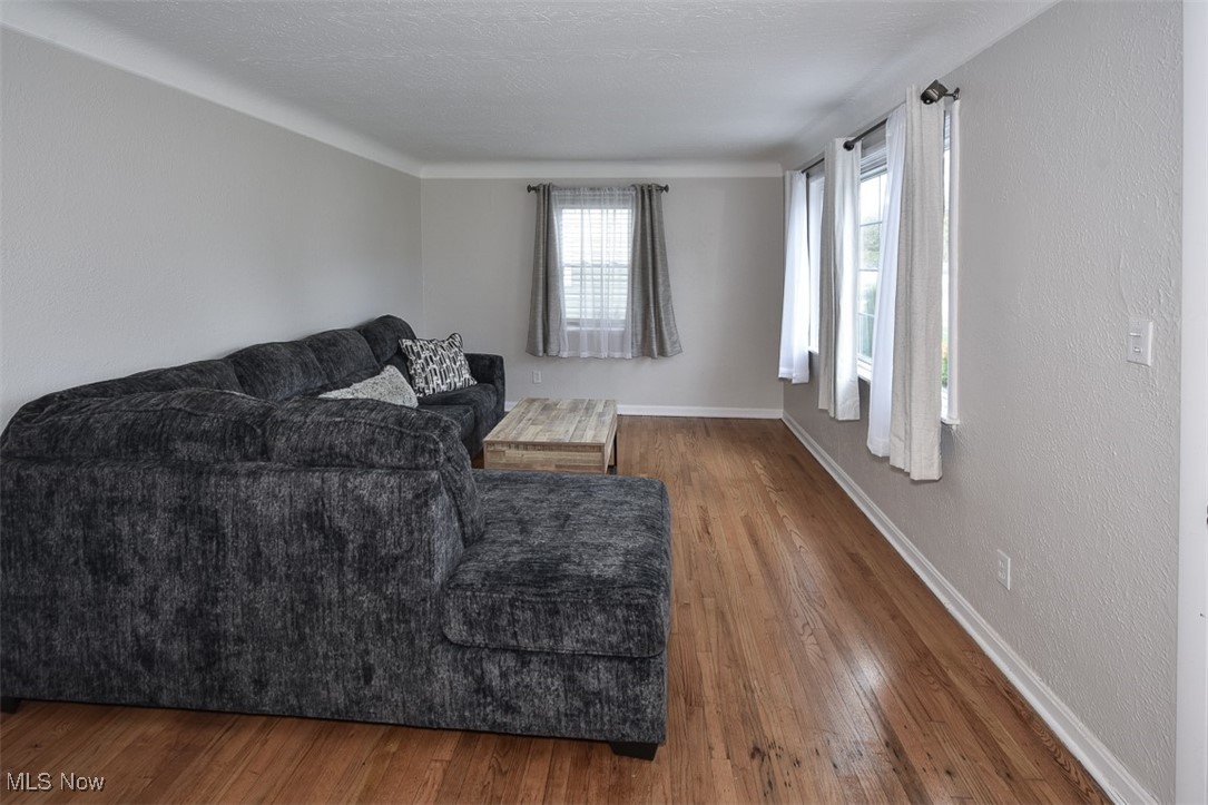 14625 Grapeland Avenue Cleveland OH 44111