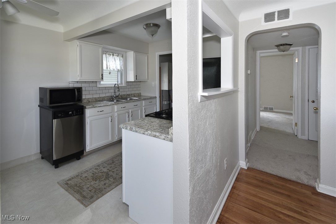 14625 Grapeland Avenue Cleveland OH 44111